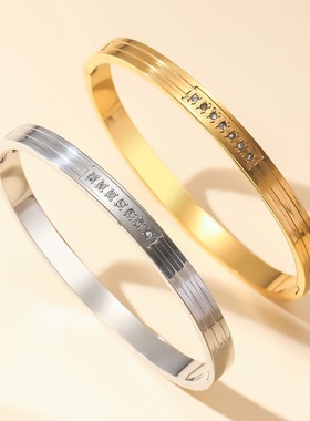 钛钢手镯INS女式时尚简约新款18K金多圈罗纹镶嵌白色圆形锆石手镯