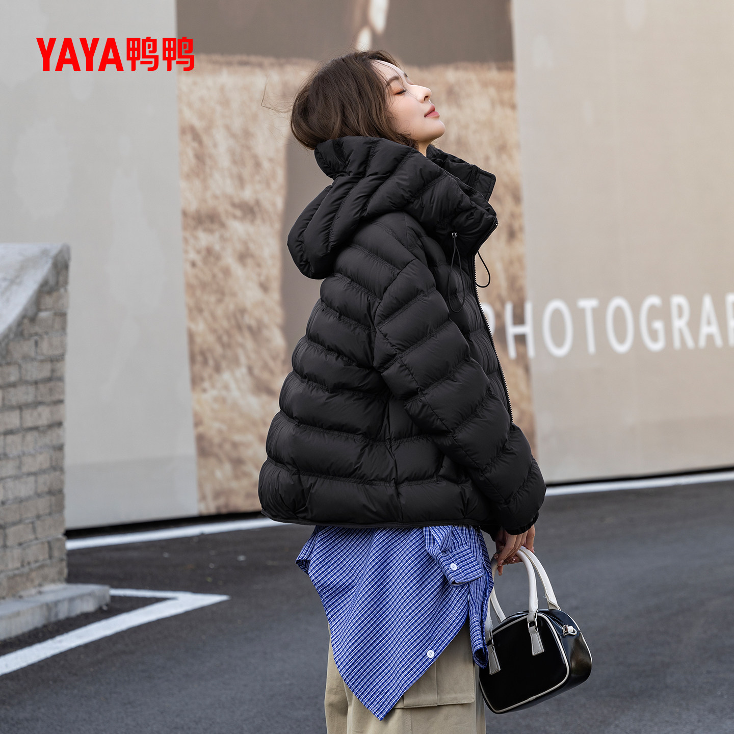 YAYA鸭鸭2025年新款女士排骨羽绒服冬季短款连帽时尚加厚保暖外套,淘宝优惠券,粉丝福利购,淘宝优惠卷