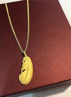 王府井官万珠宝设计师