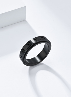 罗马数字万向轮可旋转钛钢戒指女