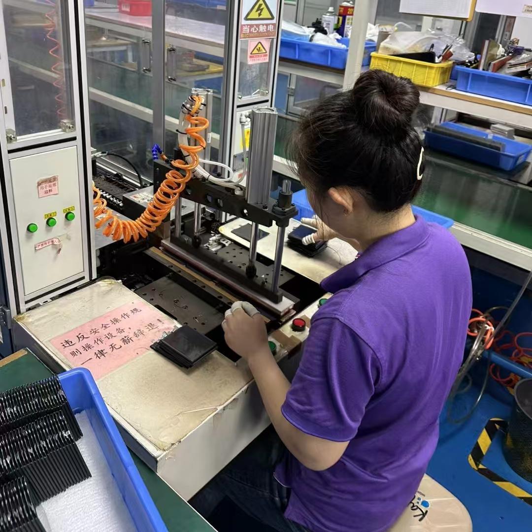 全新 适用于 阳春仔扩音器DY-3S-1P YCZ333 6线插头 电池 11.1V - 图1
