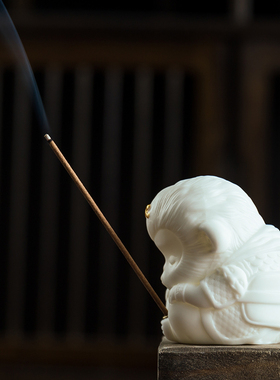 速发陶瓷齐天大道可爱小猴子圣意白瓷桌面摆件中式香禅线香插家居