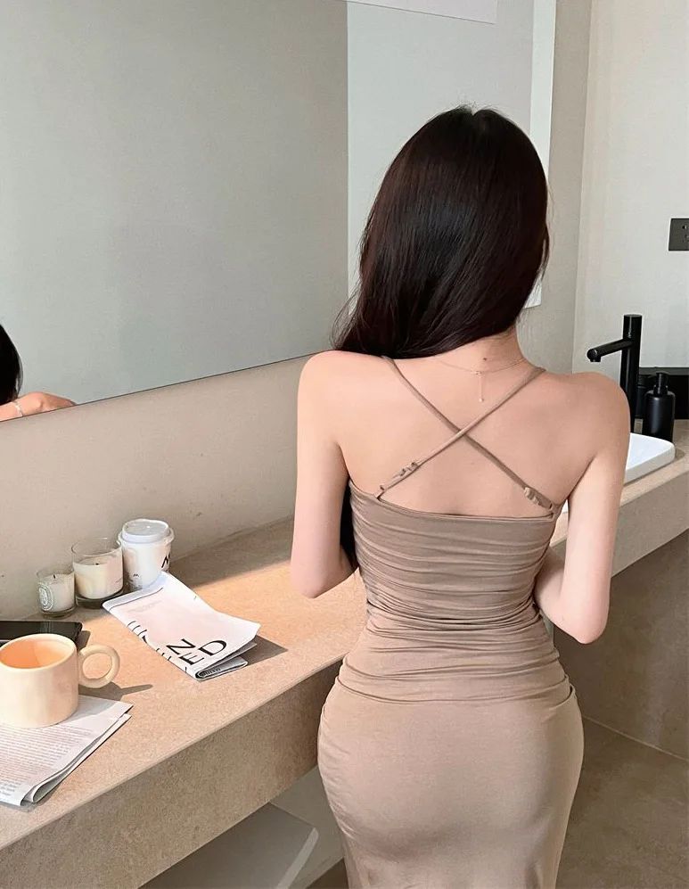 Open back slim fit camisole dress women 露背修身吊带连衣裙女 - 图2