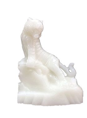 玉石虎天然白玉上山虎办公室桌面家居玄关装饰礼品招财保平安