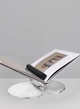 现代简约创意蝴蝶外形透明杂志架样板间售楼处书房客厅桌面摆件