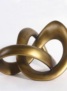 现代轻奢扭曲麻花金色树脂创意摆件桌面客厅装饰品酒店样板间