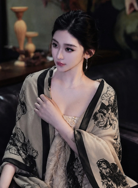米白色丝巾春夏棉麻外搭披肩女