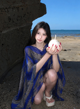 蓝色沙滩丝巾女2026年度假风超大号印花带扣雪纺罩衫防晒两用披肩