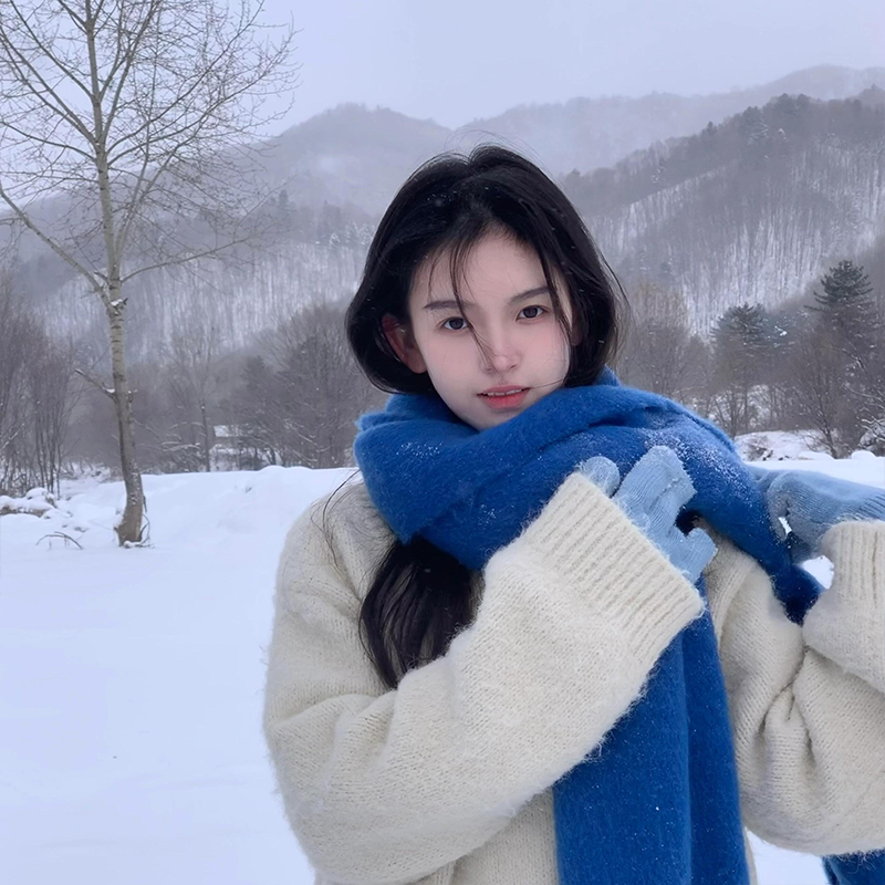 克莱因蓝色围巾女冬季2025新款韩系氛围感纯色仿马海毛保暖围脖女,淘宝优惠券,粉丝福利购,淘宝优惠卷
