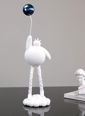 现代家居软装泡泡人物雕塑摆件样板间售楼处客厅玄关壁柜酒柜摆设