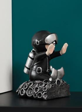 电视柜潜水员人物书挡书靠儿童房书房收纳整理书店橱窗桌面摆件