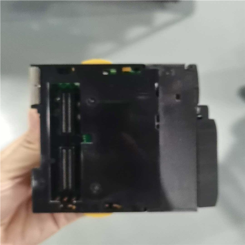 主机 CJ2M-CPU35功能议价 - 图1