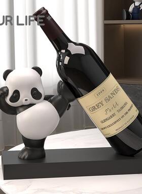 熊猫YZ381264踢腿酒红收架纳摆件现代轻奢酒家柜居装饰品博古架隔