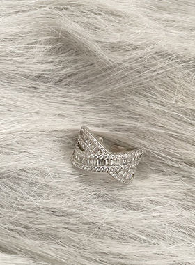 FRIDAYJEWELRY轻奢时尚