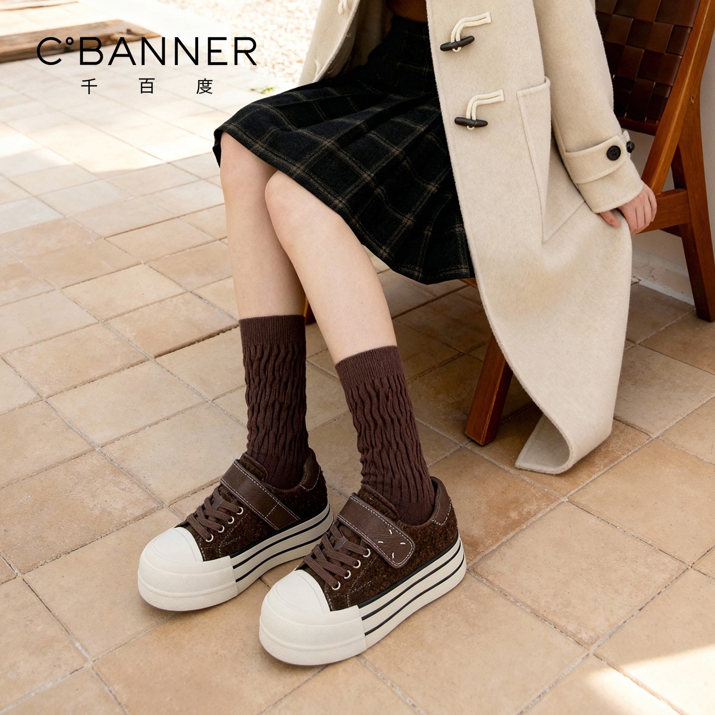 千百度厚底小白鞋女2025冬季新款百搭绒面保暖休闲板鞋增高运动鞋,淘宝优惠券,粉丝福利购,淘宝优惠卷
