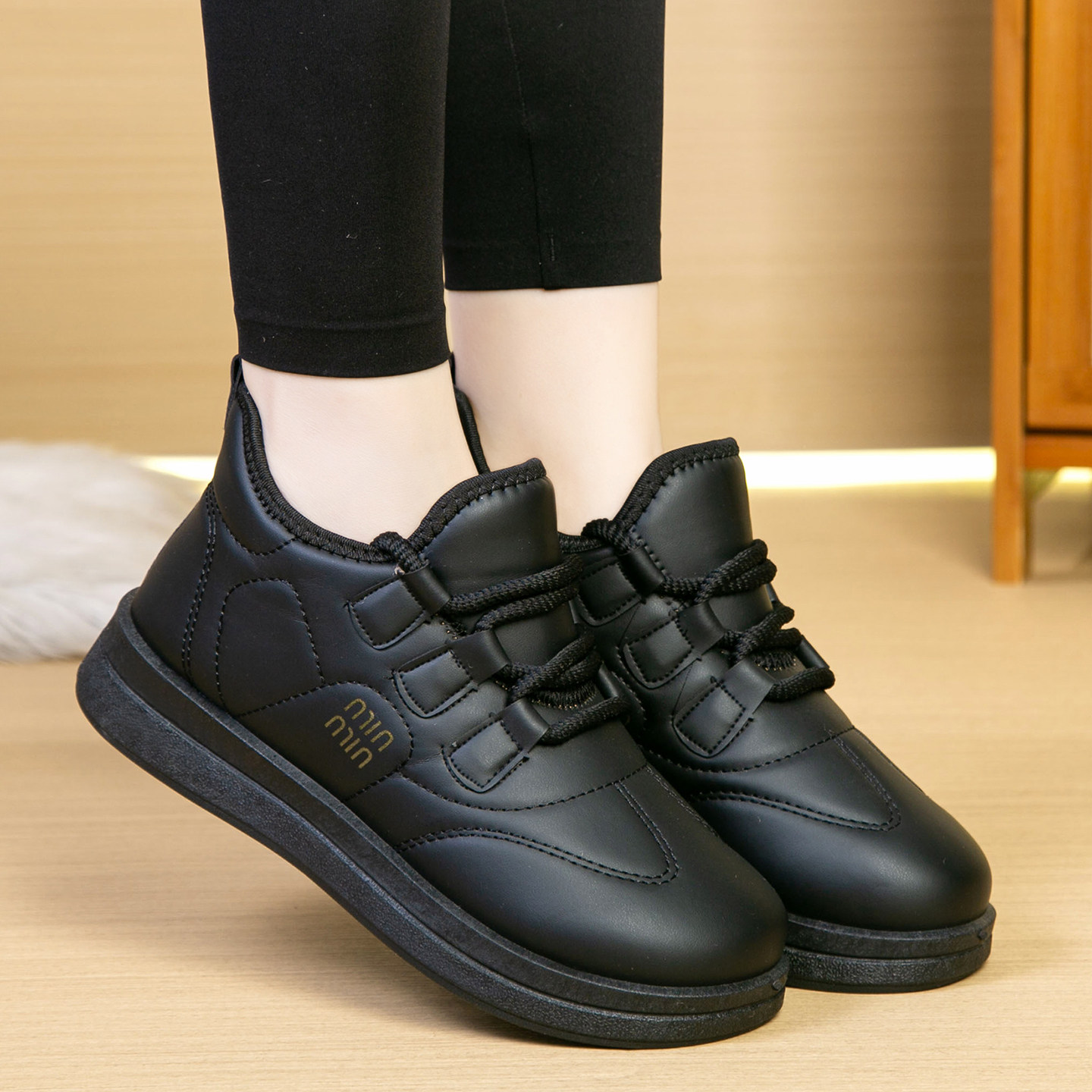 和韵祥旗舰店妈妈冬鞋不累脚2025平底老北京布鞋冬季新款正牌女鞋,淘宝优惠券,粉丝福利购,淘宝优惠卷