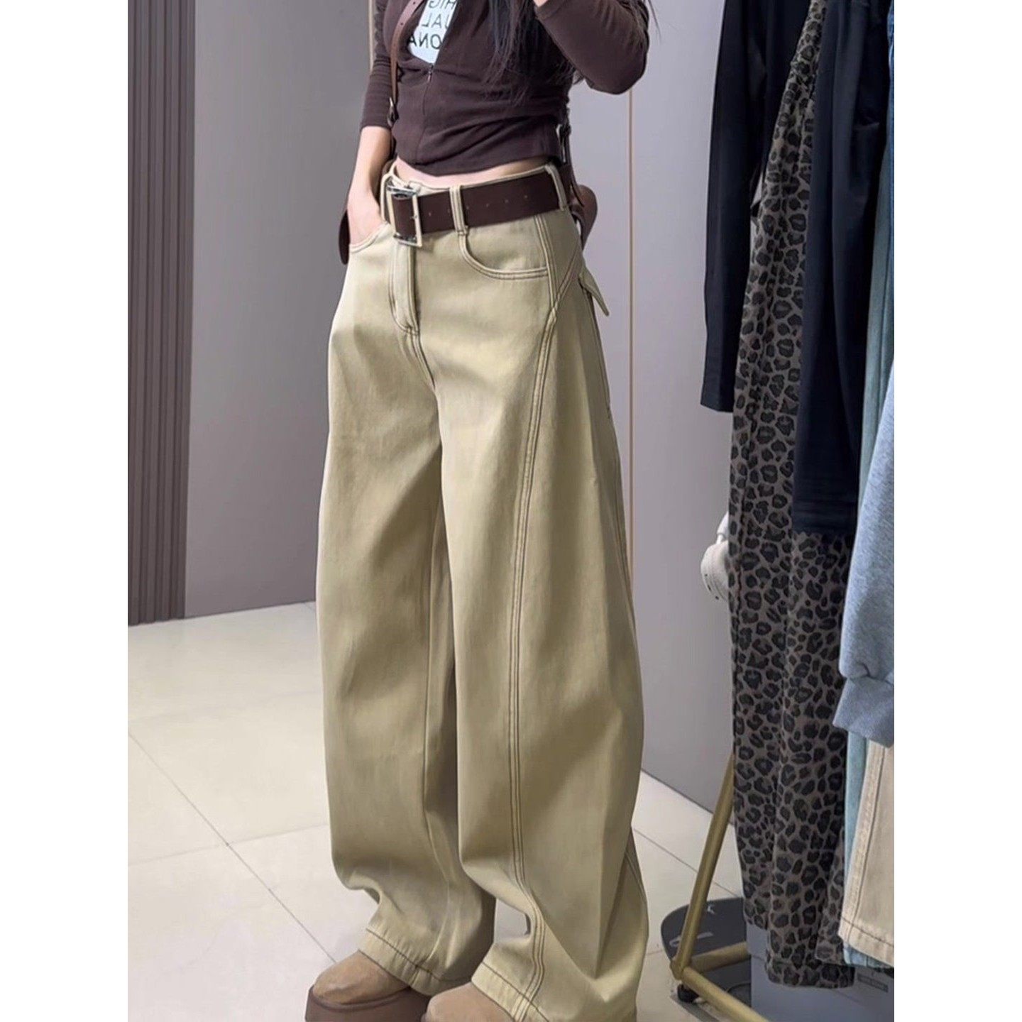卡其色阔腿加绒加厚牛仔裤女冬季2025新款高腰显瘦宽松拖地直筒裤,淘宝优惠券,粉丝福利购,淘宝优惠卷