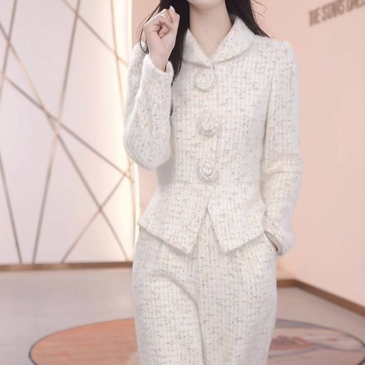 小香风套装2025新款女秋冬时尚高级感翻领上衣裤子洋气减龄两件套,淘宝优惠券,粉丝福利购,淘宝优惠卷