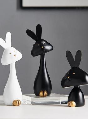 现代简约兔子小摆件创意轻奢客厅桌面书架展示柜酒柜软装饰品摆设