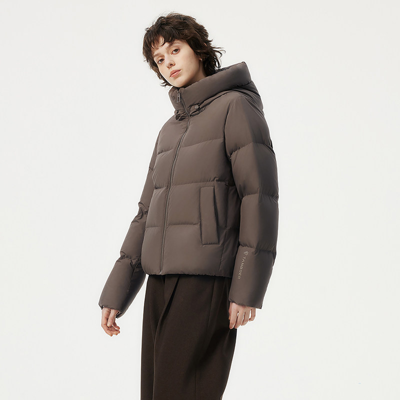 坦博尔户外冬羽绒服女短款连帽加厚抗寒休闲时尚面包服保暖外套潮