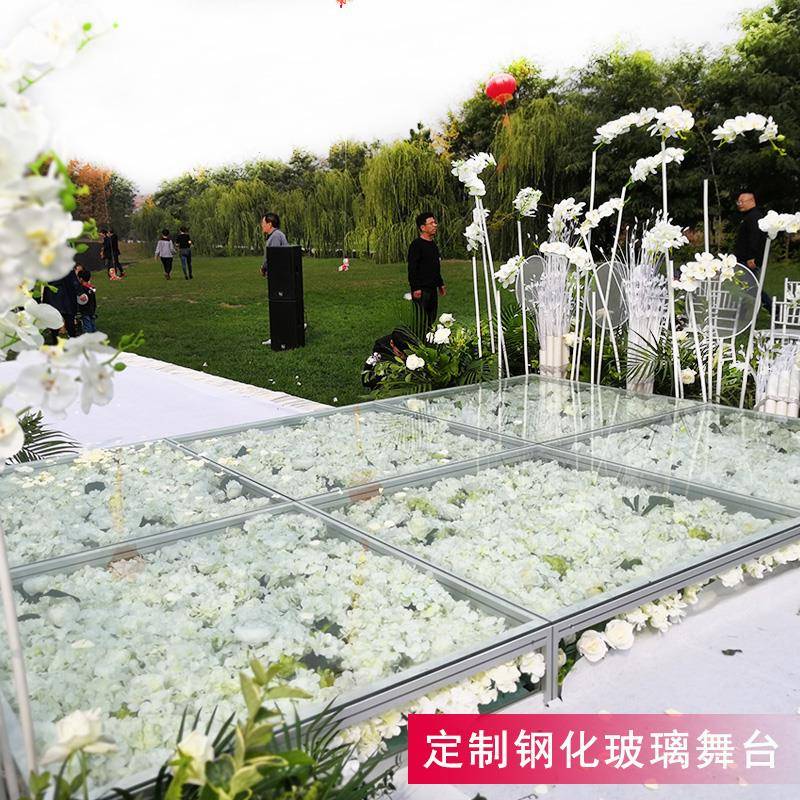 需定制钢化玻璃舞台婚庆走秀T台酒店舞台KTV酒吧地台车展地台发光 - 图0