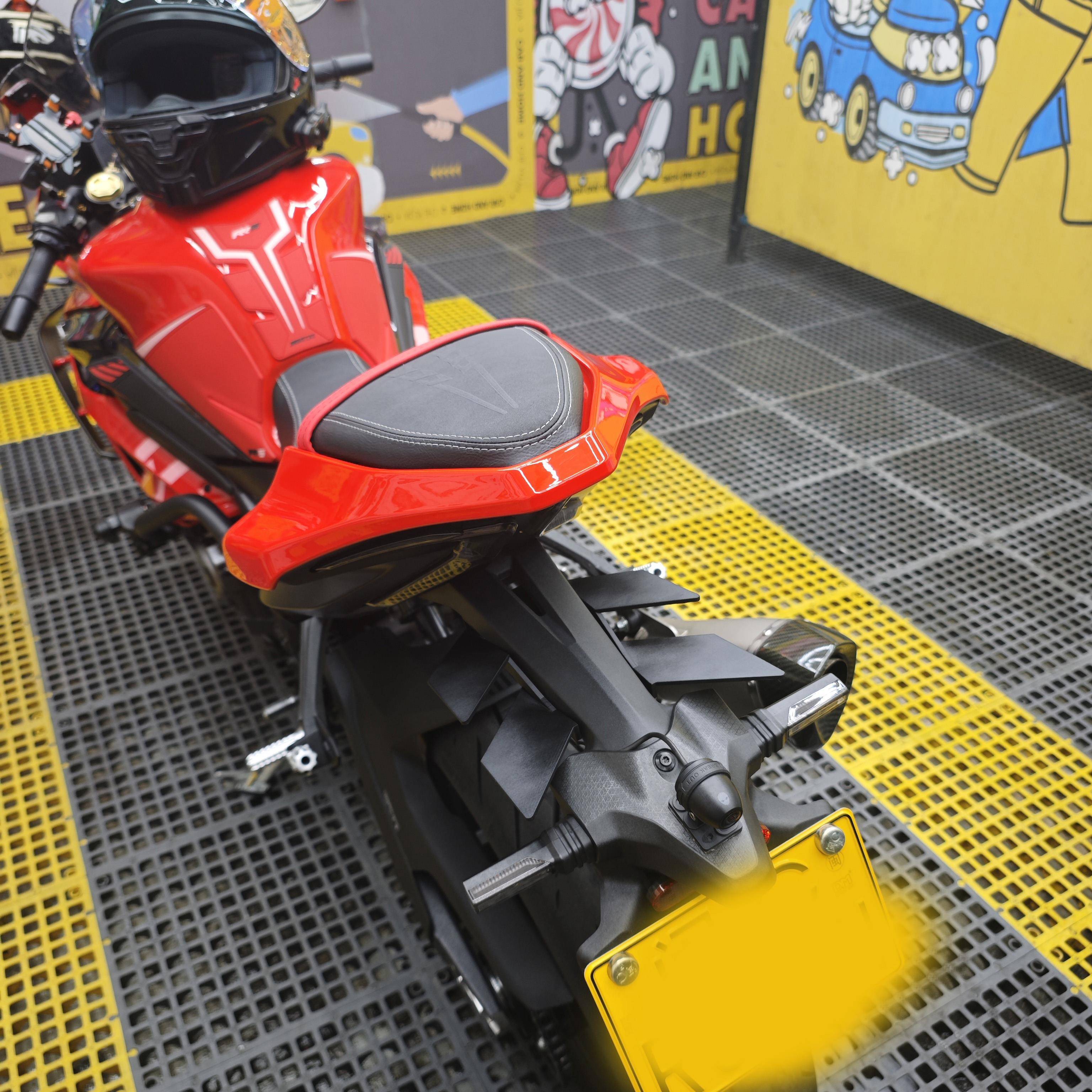 适用无极RR660S尾部定风翼加宽挡泥板防甩泥无损安装改装配件 - 图2