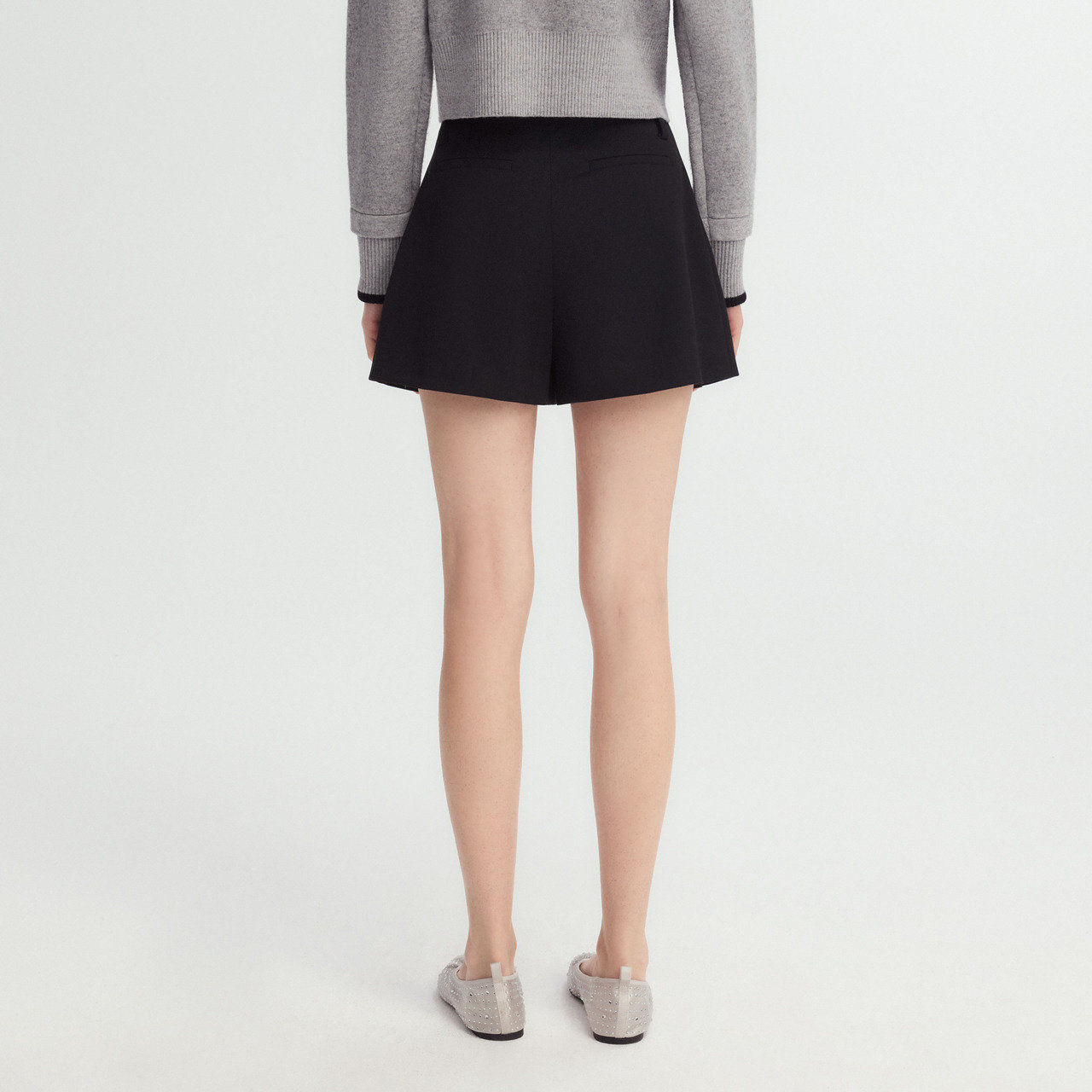 商场同款 摩萨克2024冬职场通勤压褶设计休闲A字西装短裤女,淘宝优惠券,粉丝福利购,淘宝优惠卷