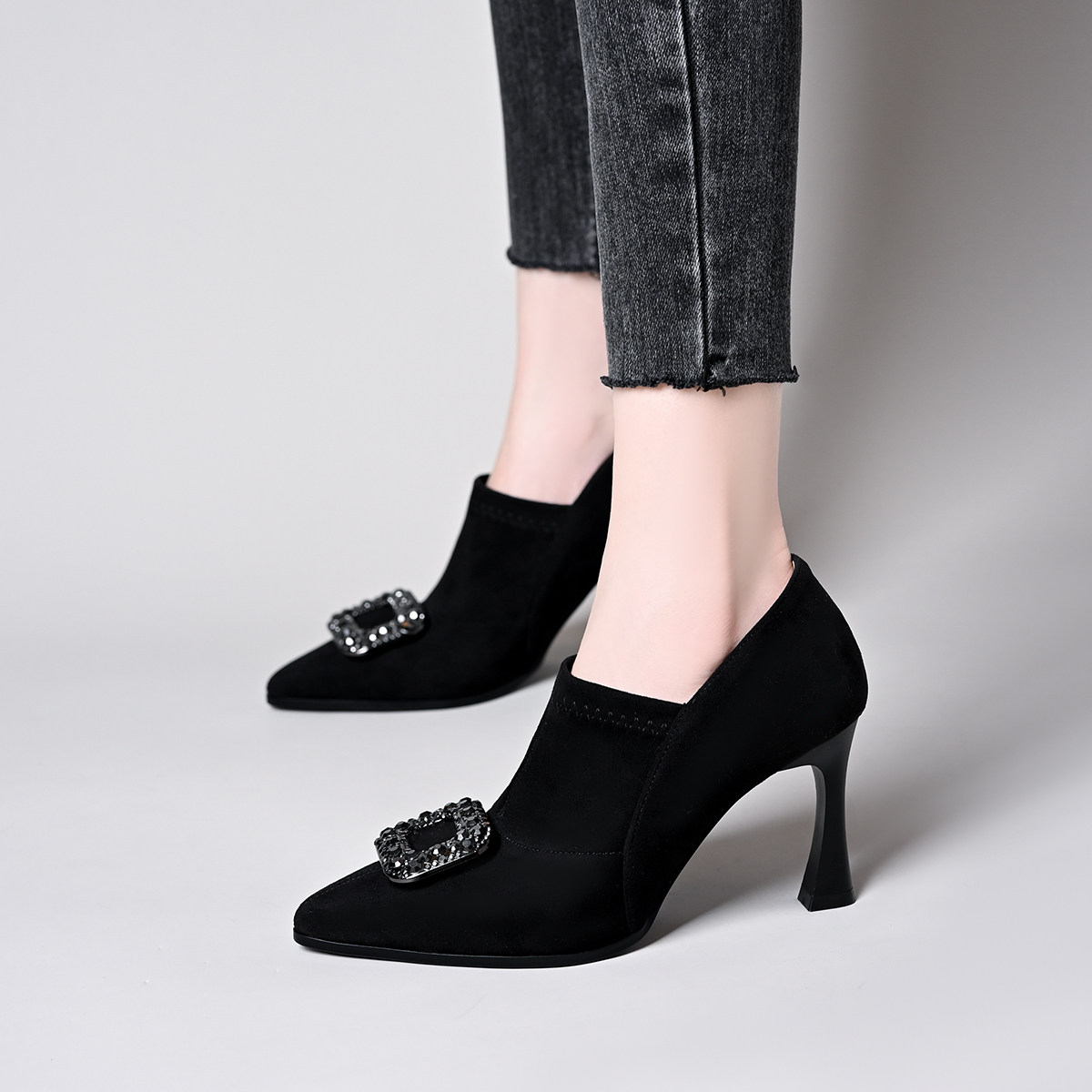 真皮羊皮尖头水钻扣深口女鞋秋季新款绒面弹力布细跟高跟时尚裸靴