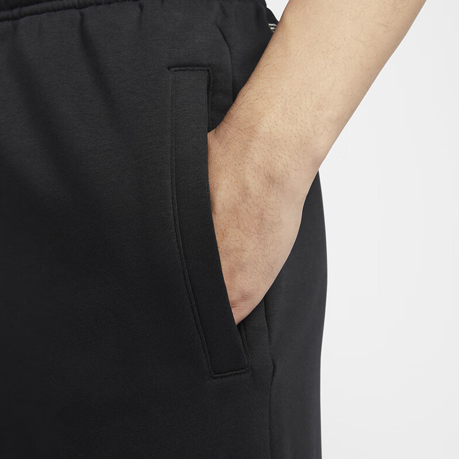 Nike/耐克正品新款男士运动经典加绒篮球休闲长裤IB1872-010 - 图2