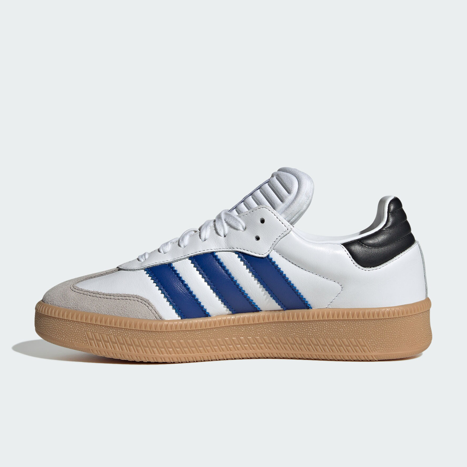 Adidas/阿迪达斯正品三叶草男女经典耐磨轻便德训鞋IE9182 - 图2