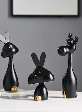 兔子摆件高级感小众客厅轻奢高档酒柜电视柜书架装饰品陶瓷艺术品