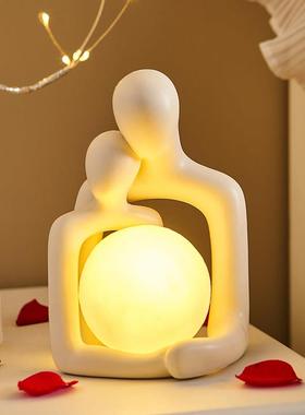 北欧抽象艺术情侣摆件小夜灯小众客厅卧室玄关电视柜装饰品送女友
