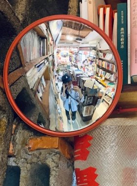 宿舍装了广角镜~室内凹凸