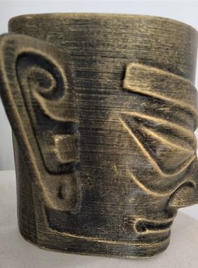 三星堆青铜大立人仿古博物y馆复刻面具摆件塑料装饰笔筒花盆