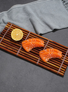 日式烤肉拼盘装饰品摆件海鲜姿造道具日料摆盘装饰刺身竹排竹篱笆