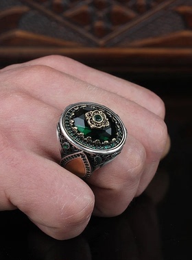 欧美复古绿色宝石戒指男潮款时尚饰品指环