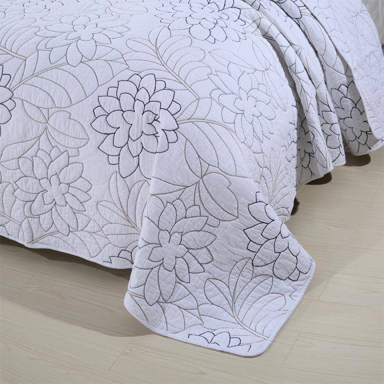 厂家出口简约素色绗缝棉被三件套人床966床盖春夏绣单花式质三件 - 图1