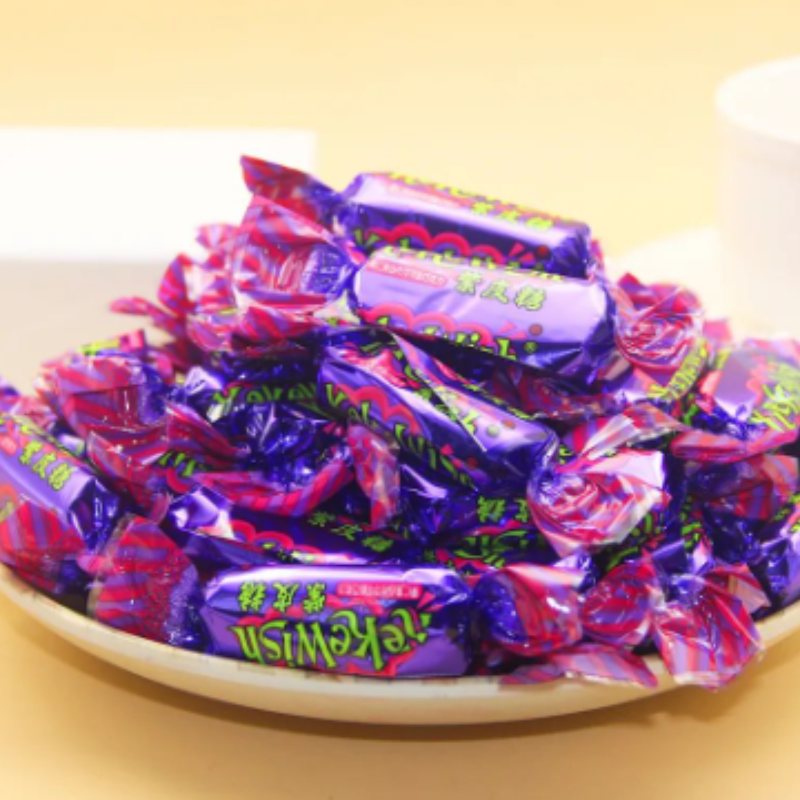 国产紫皮糖酥糖花生牛轧糖大虾酥年货500g