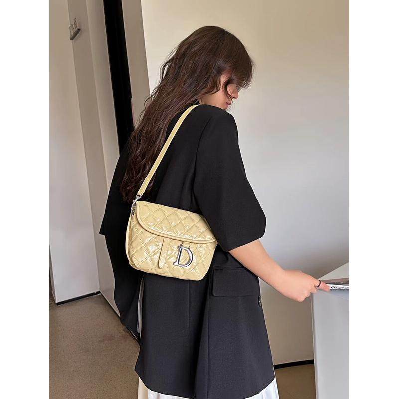 2025年新款时尚百搭高级感单肩斜挎手提链条包,淘宝优惠券,粉丝福利购,淘宝优惠卷