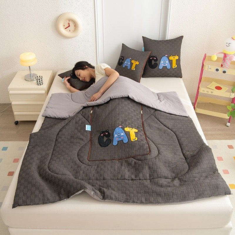 折叠抱枕被子两用车载多功能午休靠垫枕头被办公室沙发午睡空调被,淘宝优惠券,粉丝福利购,淘宝优惠卷