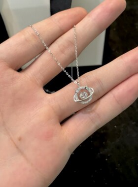 999纯银莫比乌斯跳动的心项链女款轻奢小众星球锁骨链圣诞节礼物
