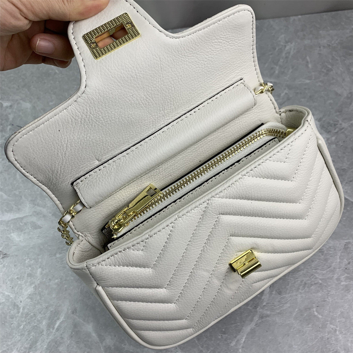 私人订制法国女包2024新款链条包单肩斜挎,淘宝优惠券,粉丝福利购,淘宝优惠卷