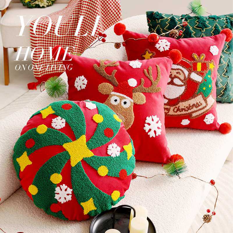 Christmas festive pillowcase holiday decoration American pillow living room sofa cushion cute children's bay window bed