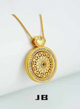 聚宝黄金饰面罗盘指路时来运转