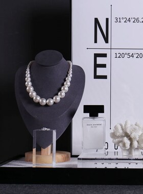 欧式轻奢样板间衣帽间装饰品摆z件梳妆台锆钻首饰项链模特展示托