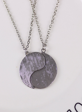 Hot Selling Yin And Yang Stitching Alloy Two Petals Pisces C