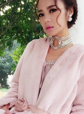 Japanese fashion multi-layer pearl chain oval diamond collar