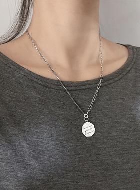 925银英文圆牌项链女简约个性质感重工复古泰银ins网红短款毛衣链