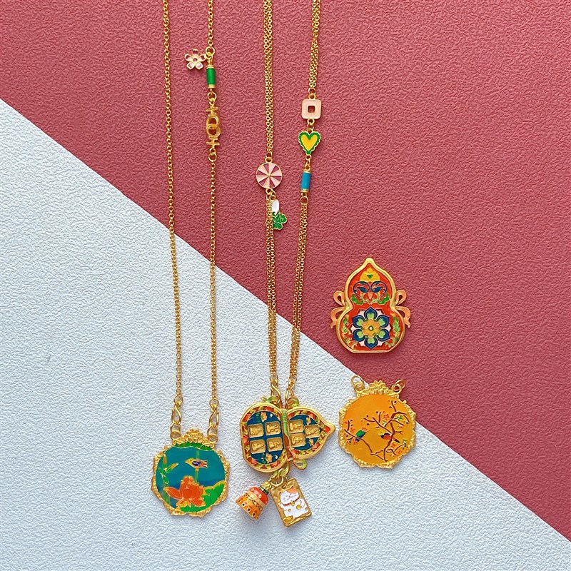 现货速发s古法银镀金烧蓝喜上眉梢吊坠七圣宝莲福禄挂坠毛衣链挂 - 图0