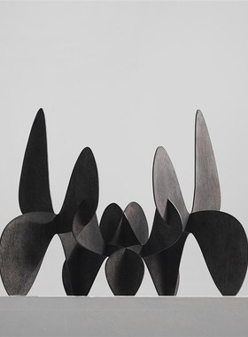 梵其现代轻奢黑色金属几何摆件样板间书房创意饰品售楼处酒店软装